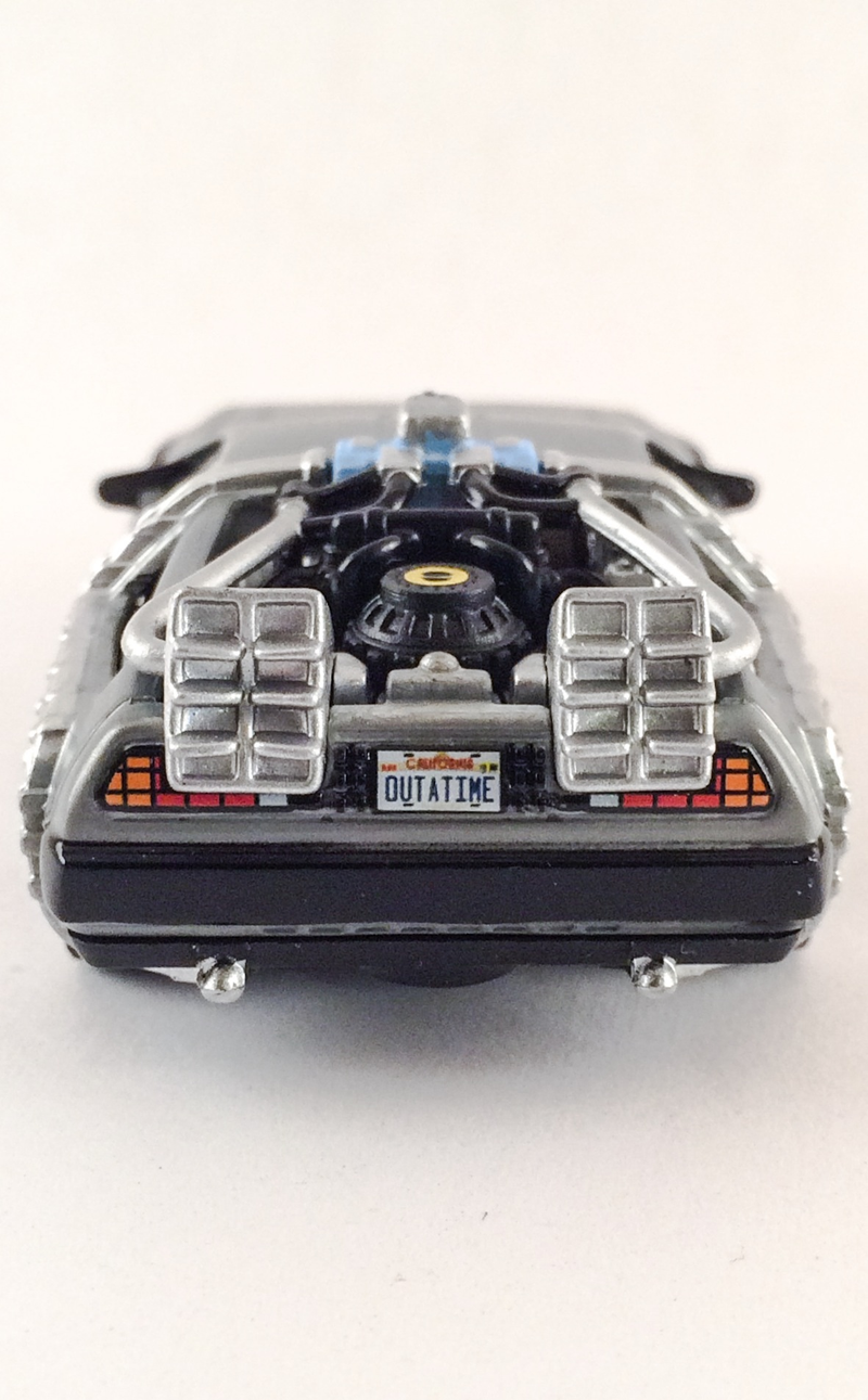 Illustration for article titled Hot Wheels Elite: Delorean BTTF Time Machine
